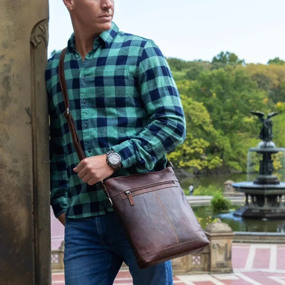 JACK  GEORGES  hand~stained Buffalo leather unisex messenger Bag